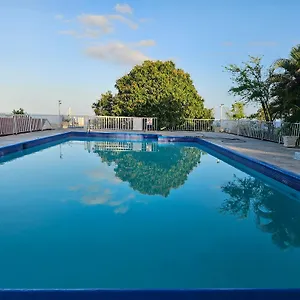 montego-bay-club-apartments.comcaribbean.com/